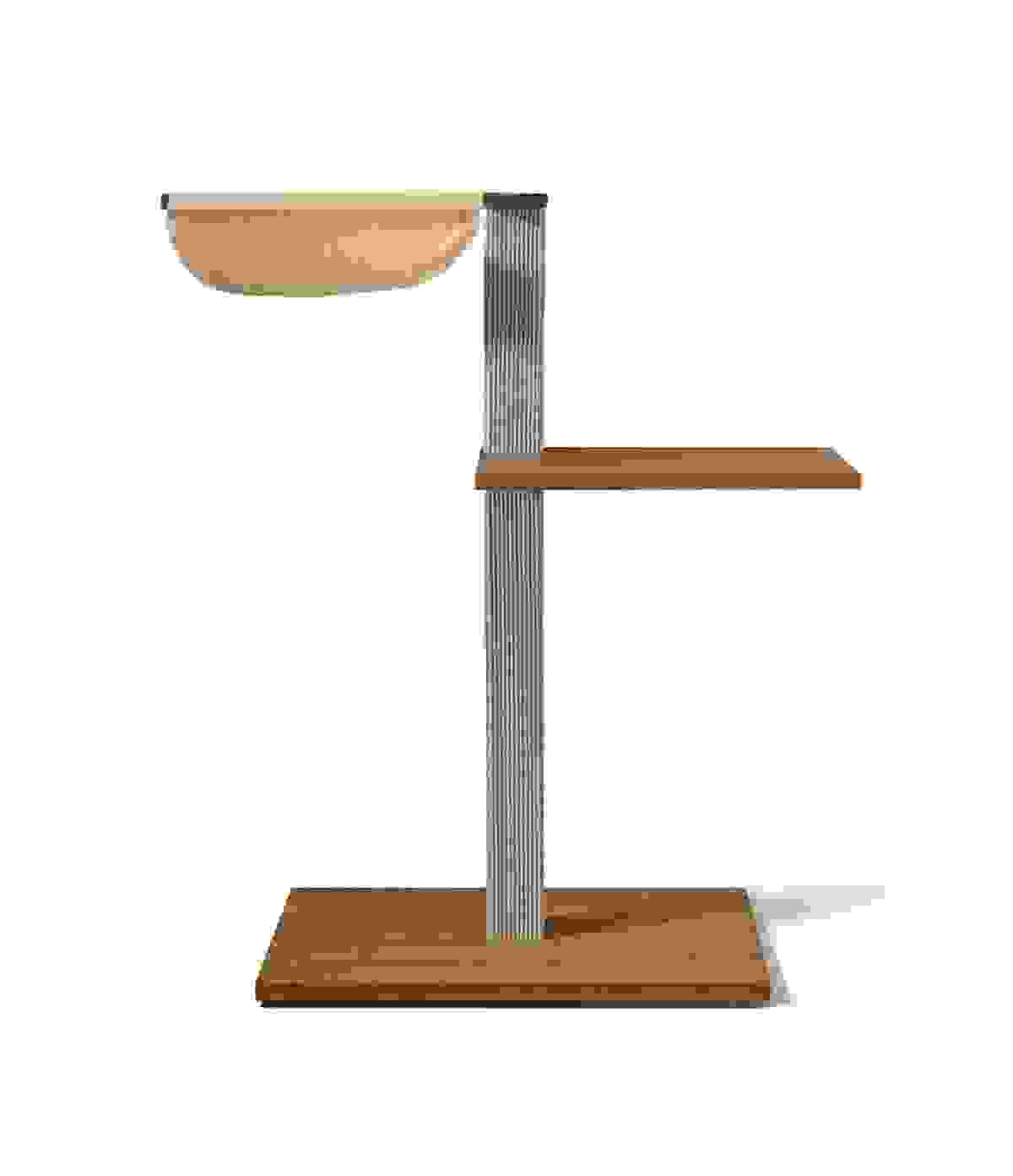 VIU-2 Kratzbaum – Nussbaum Grau / Strandbeige