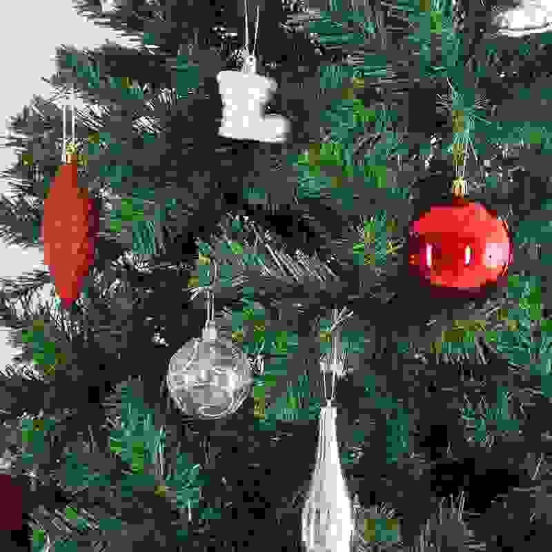 Casaria Künstlicher Weihnachtsbaum - Weihnachtsbaum - 150cm - inklusive Ständer