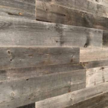 Holz Wandverkleidung mit 3d Paneelen aus verwittertem, vergrautem und recyceltem alten Holz von Nord