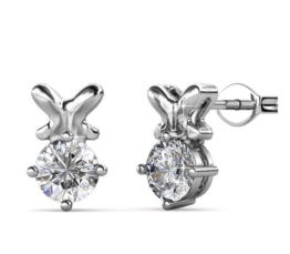 Yolora Damen Ohrringe mit Kalpa Camaka Kristallen - Farbe Silber - 18K Weißgold plattiert - Ohrstecker - Geschenk zum Muttertag