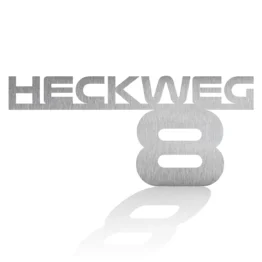 Hausnummer aus Edelstahl mit Straßenname - Design Future II | 50 cm lang
