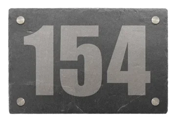 Hausnummer aus Schiefer mit Wunschtext 30 x 20 cm - Design Minimal