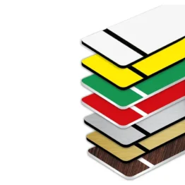 Schild mit Lasergravur in verschiedenen Materialien und Farben im DIN Format